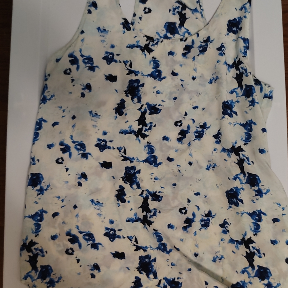 Amour Vert Blue and Cream Patterned Tank  Top Xs